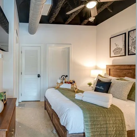 Rent this 1 bed house on Nashville-Davidson