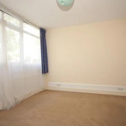 Rent this 2 bed apartment on Hillview Court in Horsell, GU22 7QN