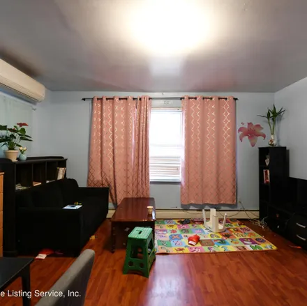 Image 3 - 85 Sherman Avenue, New York, NY 10301, USA - Duplex for sale