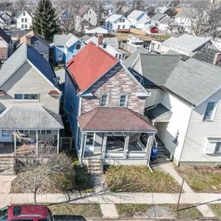 Image 3 - 198 Thompson Street, Buffalo, NY 14207, USA - House for sale