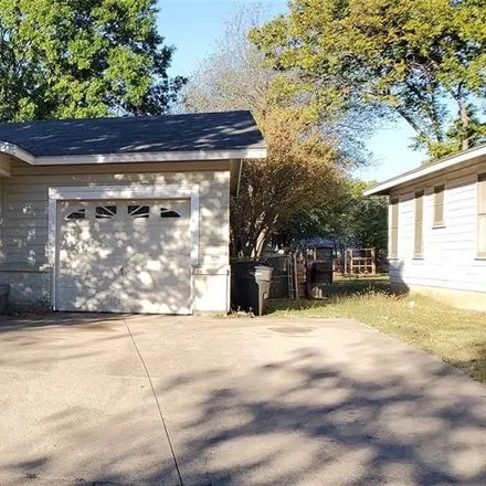 Buy this 2 bed house on 4920 Borden Drive in Fort Worth, TX 76116