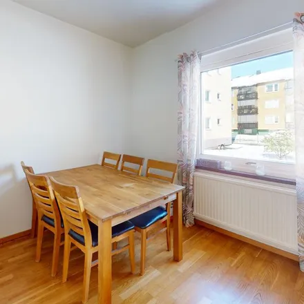 Rent this 2 bed apartment on Fristadsvägen in 506 42 Borås kommun, Sweden