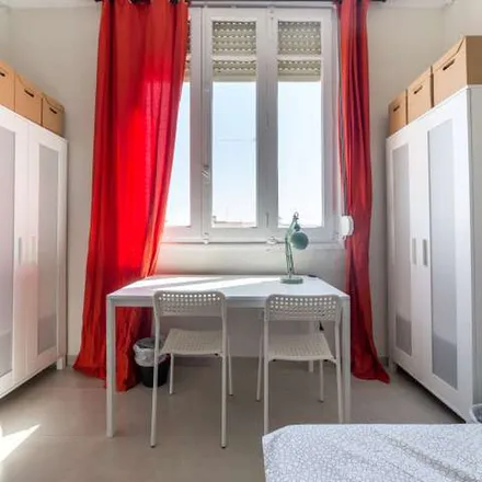 Image 2 - Carrer de Sueca, 55, 46006 Valencia, Spain - Apartment for rent