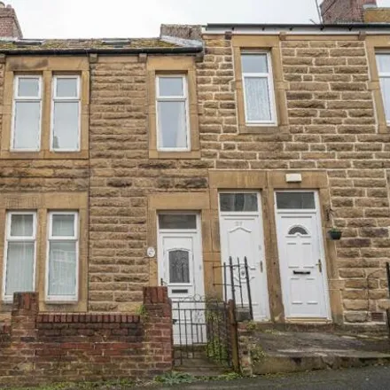 Buy this 4 bed townhouse on Hewitson Terrace in Gateshead, NE10 9HQ