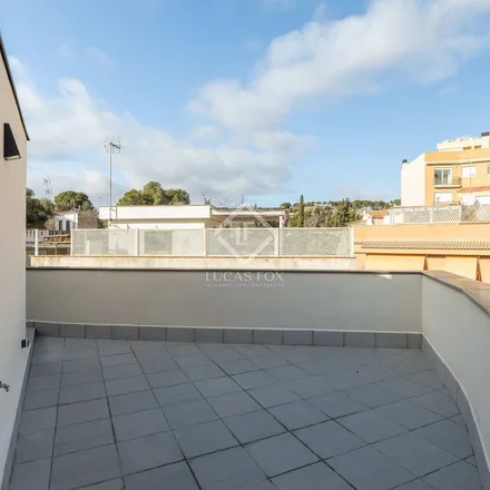 Rent this 2 bed apartment on Plaça de l'Ajuntament in 9, 08328 Alella
