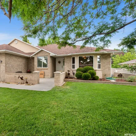 Buy this 6 bed house on 2900 Sweet Blossom Drive in South Jordan, UT 84095
