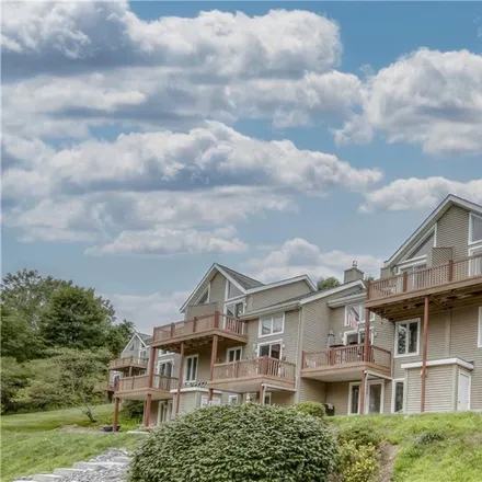 Buy this 3 bed condo on 521 Deer Crossing Road in Ellicottville, NY 14731