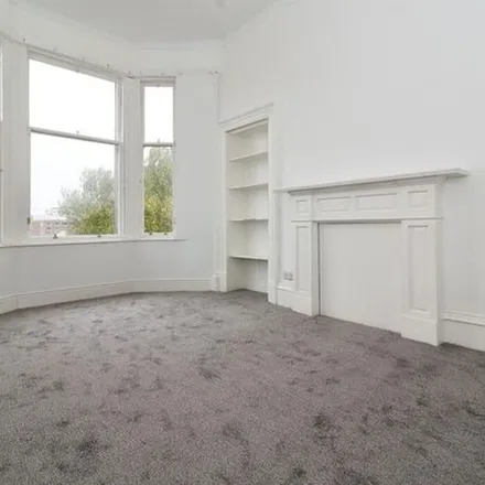 Rent this 2 bed apartment on Dalhousie Street in Glasgow, G3 6PW