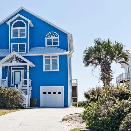 Buy this 8 bed house on 7011 Ocean Drive in Emerald Isle, NC 28594