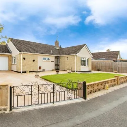 Buy this 3 bed house on Beech Road in Martock, Somerset