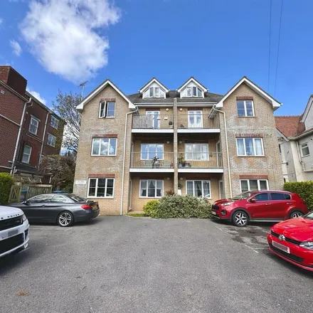 Image 7 - The Bays, 34 Florence Road, Bournemouth, BH5 1EH, United Kingdom - Apartment for rent