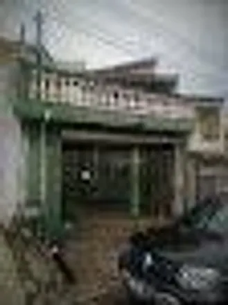 Buy this 5 bed house on Rua Maratona in Jardim Santo Antônio, Santo André - SP