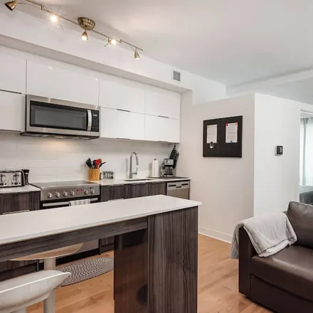 Image 2 - Montreal, QC H2X 2T2, Canada - Condo for rent