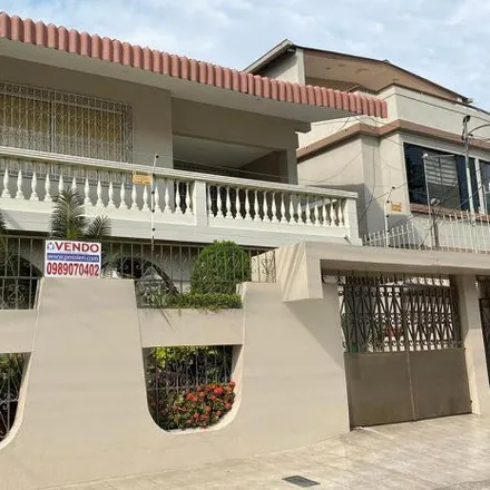 Buy this 7 bed house on Orión Llagunom 110 in 090909, Guayaquil