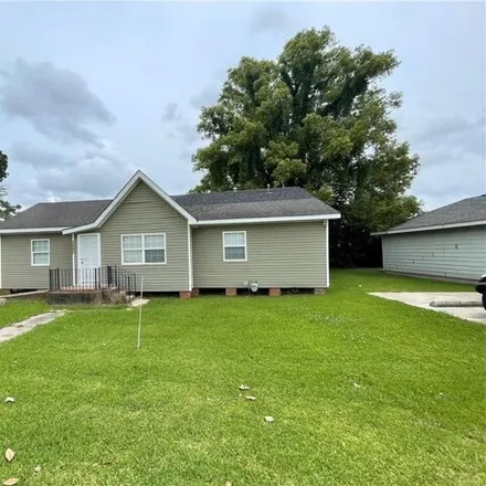Rent this 3 bed house on 2099 South Railroad Street in Lutcher, LA 70071