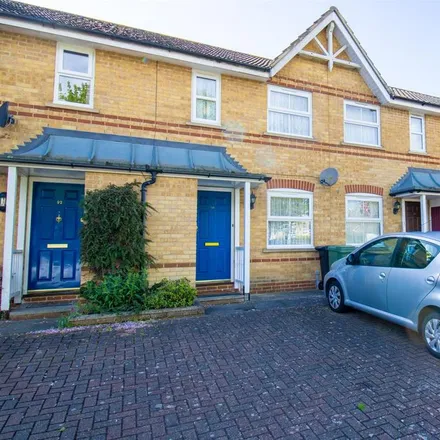 Rent this 2 bed townhouse on Keeble Way in Braintree, CM7 3JX