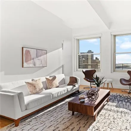 Buy this 1 bed condo on Greenwich Club Residences in 88 Greenwich Street, New York