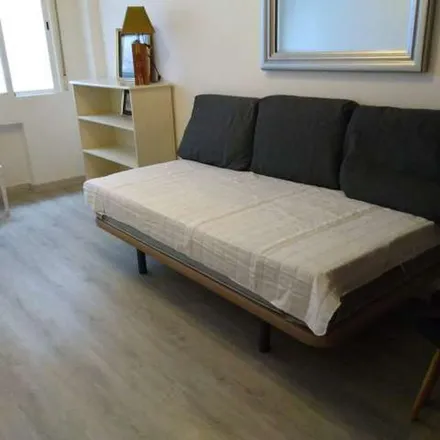 Image 2 - Calle de Andrés Mellado, 37, 28015 Madrid, Spain - Apartment for rent