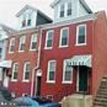 Buy this 3 bed townhouse on 706 Poplar Street in Lancaster, PA 17603