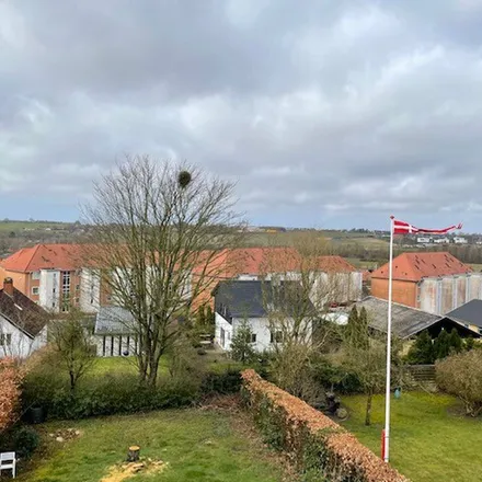 Rent this 3 bed apartment on Allegade 53 in 7800 Skive, Denmark