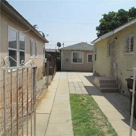 Image 2 - 946 South Vancouver Avenue, Winter Gardens, East Los Angeles, CA 90022, USA - House for sale