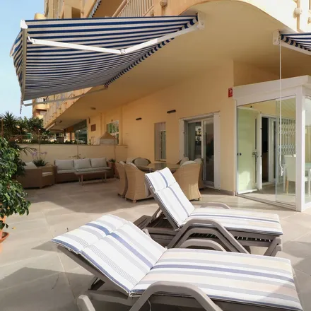 Buy this 4 bed apartment on 29640 Fuengirola