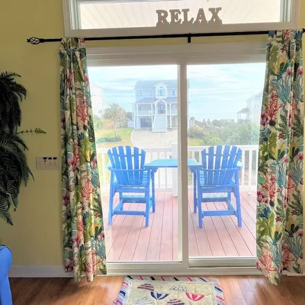 Rent this 3 bed house on Emerald Isle in NC, 28594