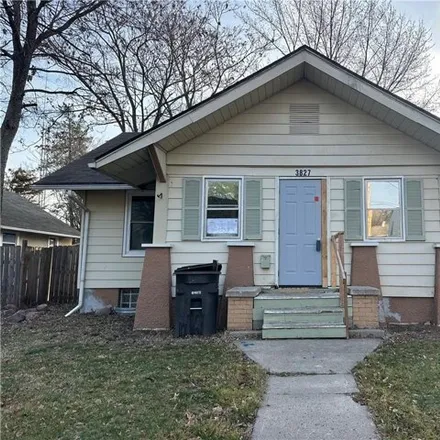 Buy this 2 bed house on 3863 3rd Street in Des Moines, IA 50313