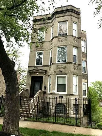 Buy this 12 bed duplex on 6629 South Langley Avenue in Chicago, IL 60637