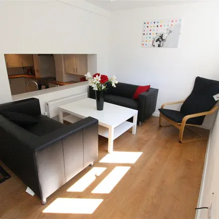 Rent this 1 bed apartment on Moore Street in Northampton, NN2 7HU