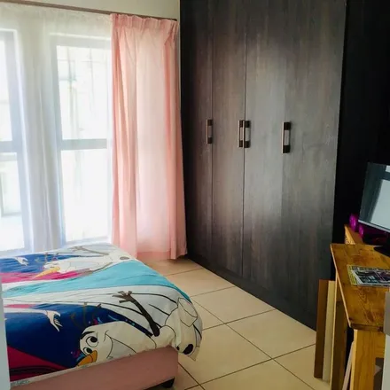 Rent this 3 bed apartment on Amsterdam Road in Johannesburg Ward 32, Johannesburg