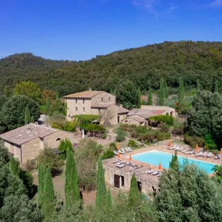 Buy this 19 bed house on unnamed road in 53022 Monteroni d'Arbia SI, Italy