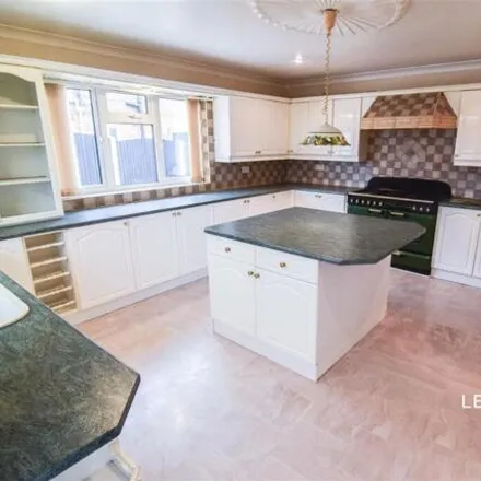 Image 2 - Dorothy Drive, Mansfield Woodhouse, NG19 0ES, United Kingdom - House for sale