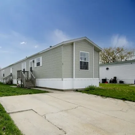 Buy this studio apartment on 19 Saint Francis Lane in Kankakee County, IL 60914