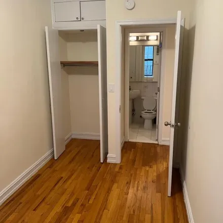 Rent this 1 bed apartment on 1325 3rd Avenue in New York, NY 10021