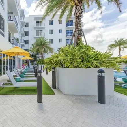 Image 8 - Miami, FL - Apartment for rent