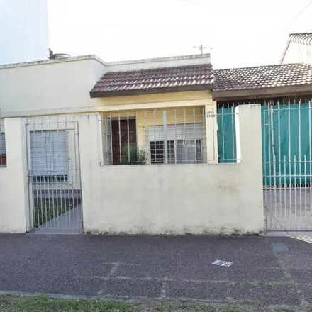 Buy this 2 bed house on Islas Malvinas in Quilmes Oeste, 1779 Quilmes