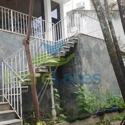 Buy this 7 bed house on Rua Henrique Lacombe 138 in Jardim Guanabara, Rio de Janeiro - RJ