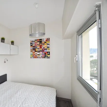 Image 1 - Avenue de Cannes, 06160 Antibes, France - Apartment for rent