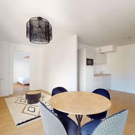 Image 3 - M3, Rue de Bretagne, 92140 Clamart, France - Apartment for rent
