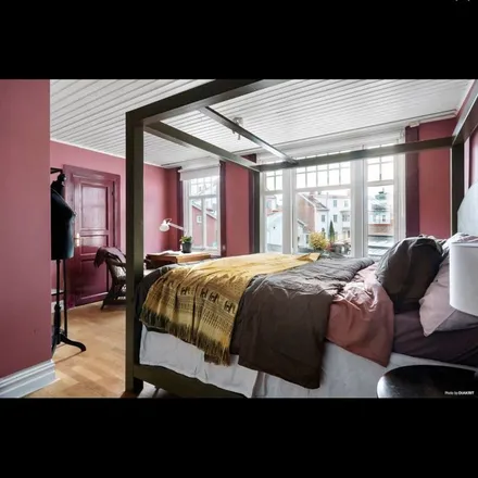 Rent this 5 bed apartment on Lagerbergsgatan in 451 31 Uddevalla, Sweden