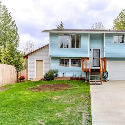 Buy this 4 bed house on 6874 East Cascade Drive in Manchester, WA 98366