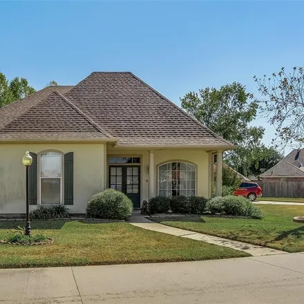 Buy this 3 bed house on 320 Oakland Place in Bossier City, LA 71112