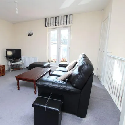 Image 3 - Caledon Street, Darlaston, WS2 9HT, United Kingdom - Apartment for rent