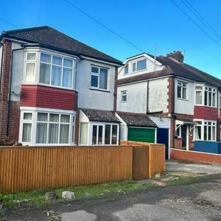 Buy this 3 bed house on Portsdown Hill Road in Havant, PO9 3JS