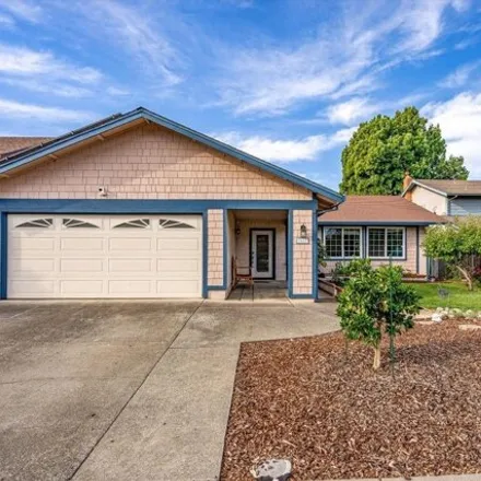 Rent this 3 bed house on 2494 Claret Court in Napa, CA 94558