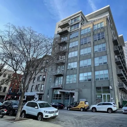 Rent this 1 bed condo on 770 Lofts in 775 West Jackson Boulevard, Chicago