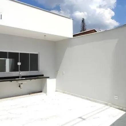 Buy this 3 bed house on Rua Águas da Prata in Cecap, Piracicaba - SP