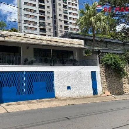 Buy this 5 bed house on Rua Professor Vicente Mazzini in Bom Pastor, Juiz de Fora - MG