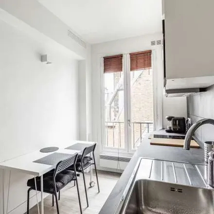 Image 9 - 35 Rue Pergolèse, 75116 Paris, France - Apartment for rent